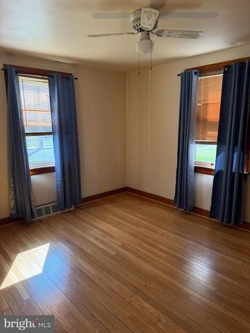 125 S WINDSOR AVE, Palmyra, PA 17078