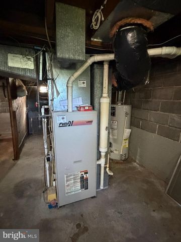 125 S WINDSOR AVE, Palmyra, PA 17078