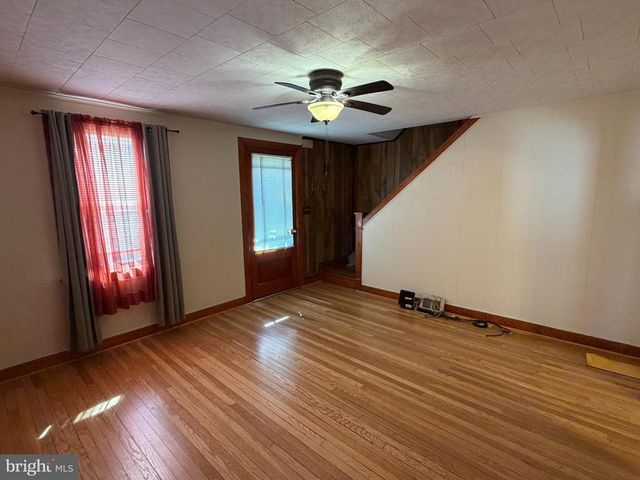 125 S WINDSOR AVE, Palmyra, PA 17078