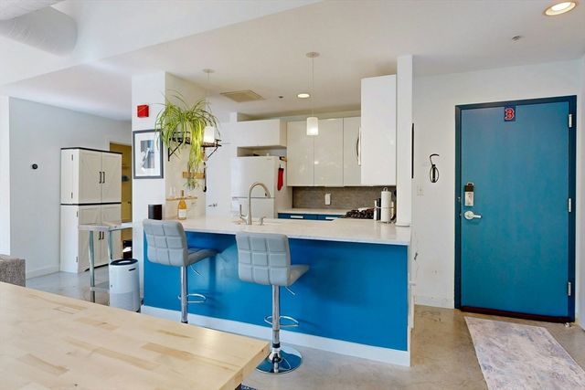 139 E. Berkeley 302, Boston, MA 02118