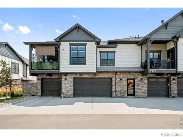 235 High Point Drive 207, Longmont, CO 80504
