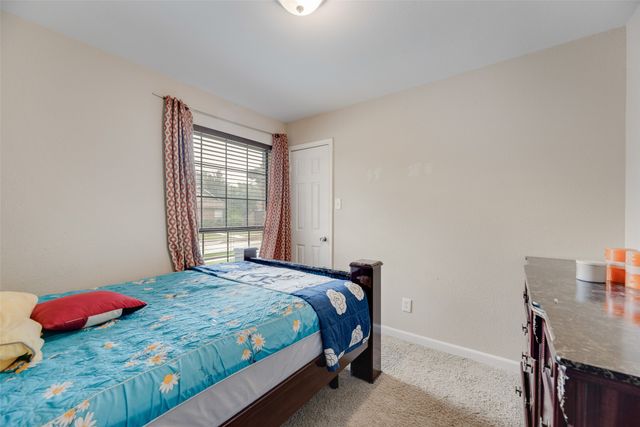 1670 Crosshaven Drive, Lewisville, TX 75077