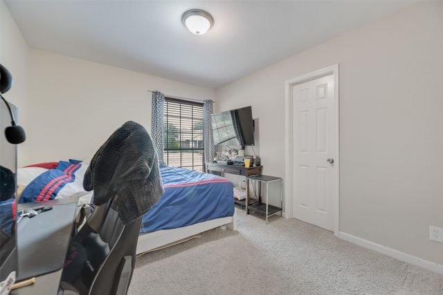 1670 Crosshaven Drive, Lewisville, TX 75077