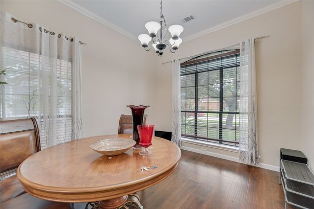 1670 Crosshaven Drive, Lewisville, TX 75077