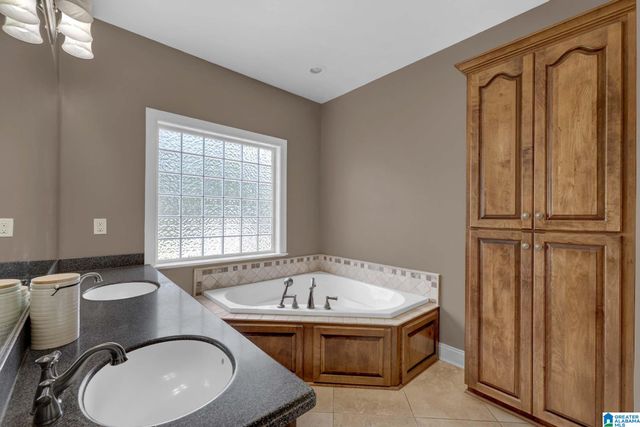 2243 COUNTY ROAD 18, Clanton, AL 35046