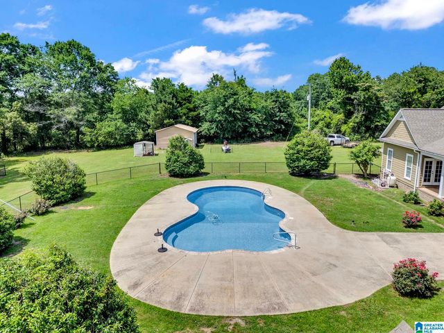 2243 COUNTY ROAD 18, Clanton, AL 35046