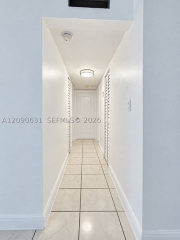 816 NW 87th Ave 203, Miami, FL 33172