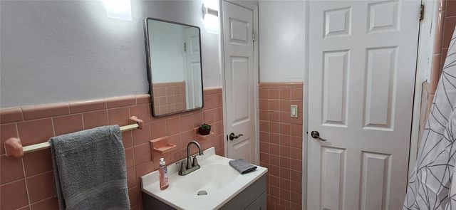 6335 ALASKA AVENUE, New Port Richey, FL 34653