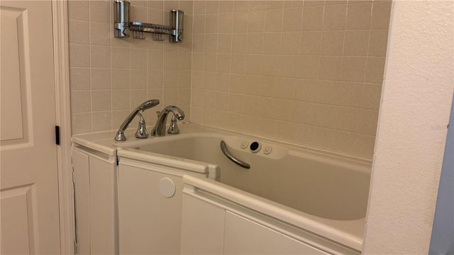 5115 51ST LANE W, Bradenton, FL 34210