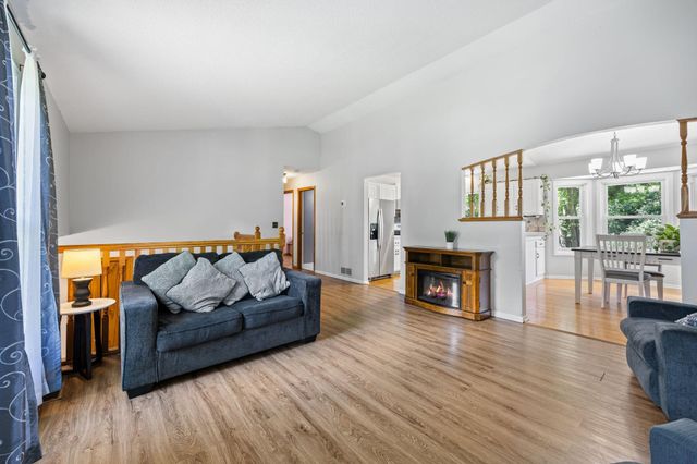 19266 Zane Street NW, Elk River, MN 55330