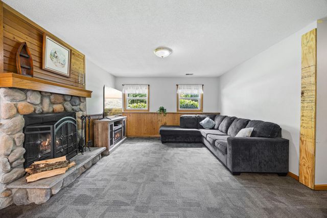 19266 Zane Street NW, Elk River, MN 55330