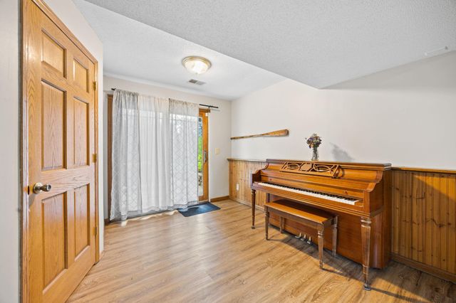 19266 Zane Street NW, Elk River, MN 55330