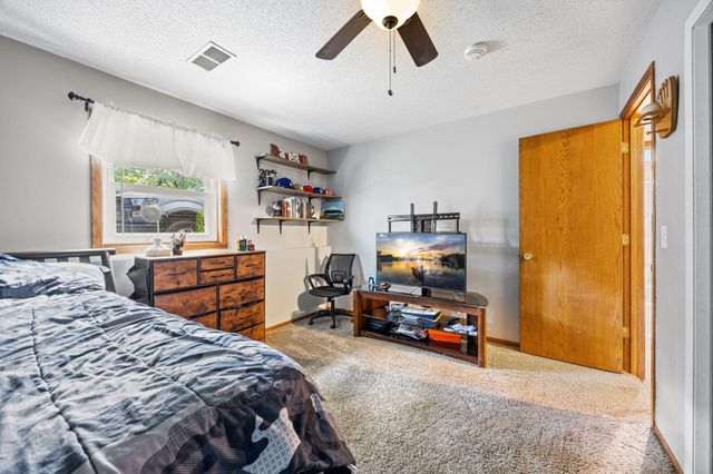 19266 Zane Street NW, Elk River, MN 55330