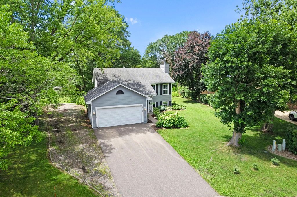 19266 Zane Street NW, Elk River, MN 55330