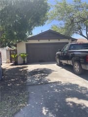 2554 Harvard, Clovis, CA 93612