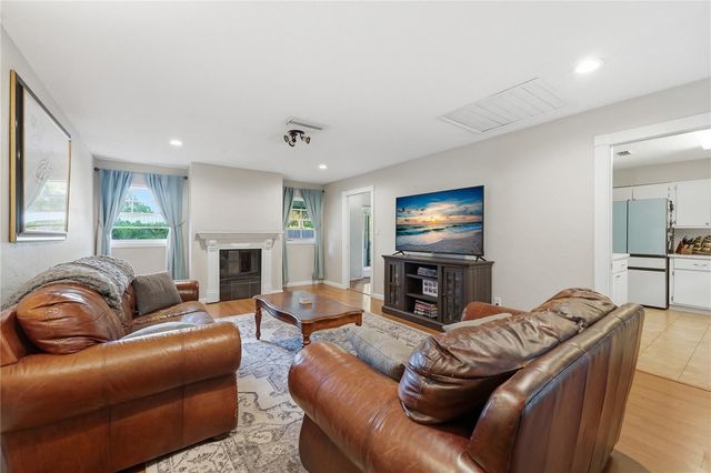 3126 NW 46TH PLACE, Gainesville, FL 32605