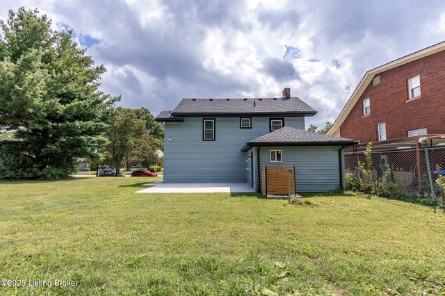 1052 CECIL Ave, Louisville, KY 40211