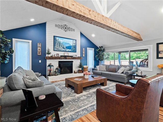 12674 Moss Point Road, Strongsville, OH 44136