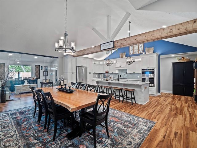 12674 Moss Point Road, Strongsville, OH 44136