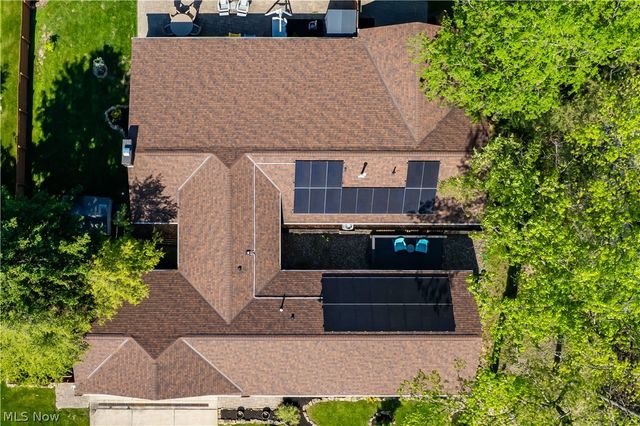 12674 Moss Point Road, Strongsville, OH 44136