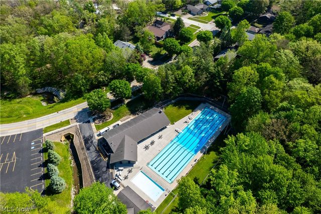 12674 Moss Point Road, Strongsville, OH 44136