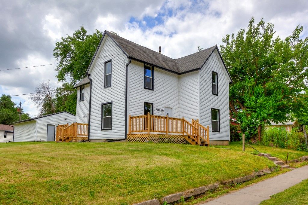 1655 Capitol Avenue, Des Moines, IA 50316