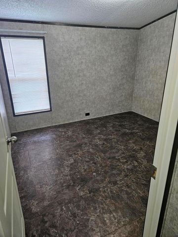 675 5604 Corner, Cleveland, TX 77327