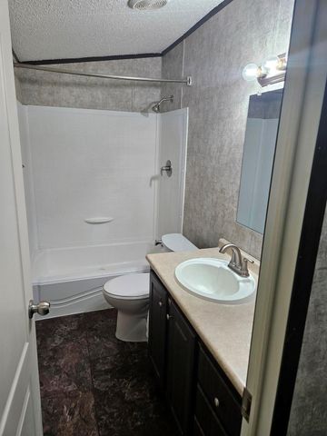 675 5604 Corner, Cleveland, TX 77327