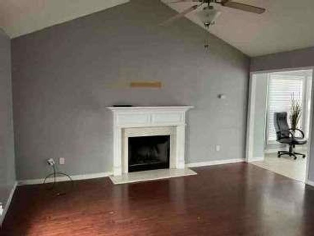 5374 Crown Oaks Drive, Lula, GA 30554