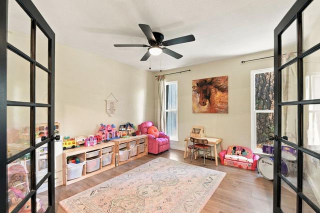 11810 Hanley Dr, Grass Valley, CA 95949