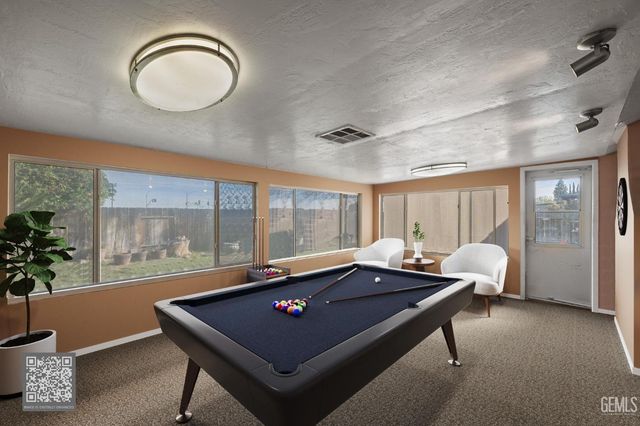 4204 Thatch Avenue, Bakersfield, CA 93313