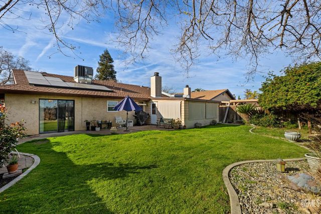 4204 Thatch Avenue, Bakersfield, CA 93313