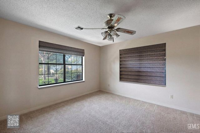 4204 Thatch Avenue, Bakersfield, CA 93313