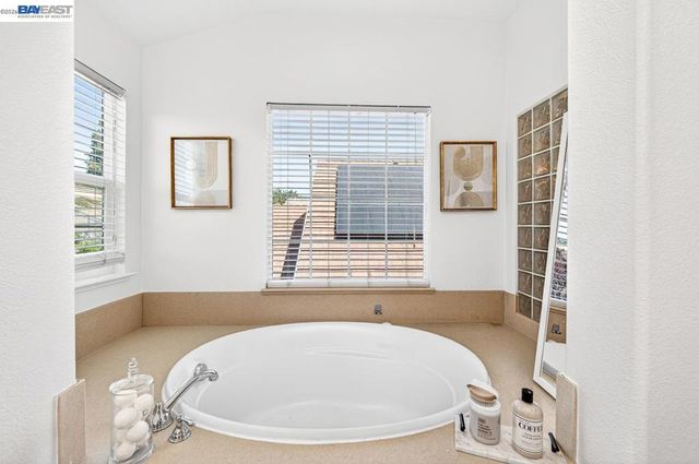 3063 Ridgefield Ct, Dublin, CA 94568