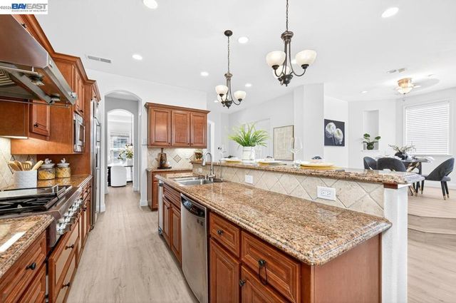 3063 Ridgefield Ct, Dublin, CA 94568