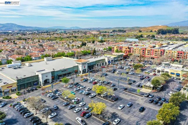 3063 Ridgefield Ct, Dublin, CA 94568