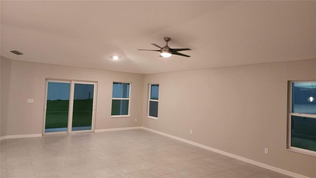 9938 MESIC WOODS AVENUE, Seffner, FL 33584