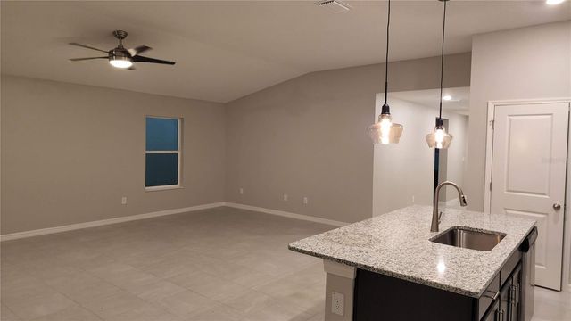 9938 MESIC WOODS AVENUE, Seffner, FL 33584