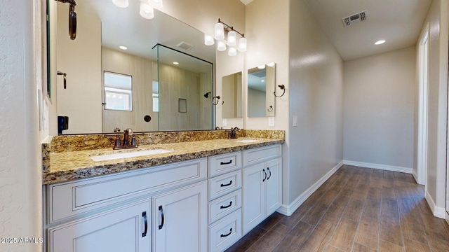 209 E Beatryce Street, Tempe, AZ 85288