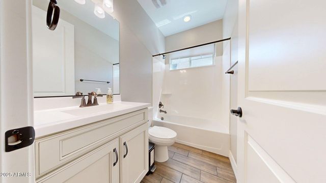 209 E Beatryce Street, Tempe, AZ 85288
