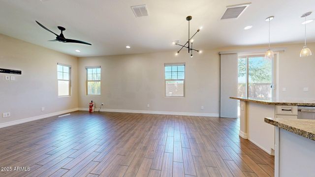 209 E Beatryce Street, Tempe, AZ 85288