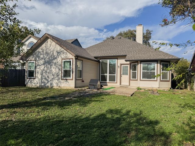 10113 Long Rifle Drive, Fort Worth, TX 76108