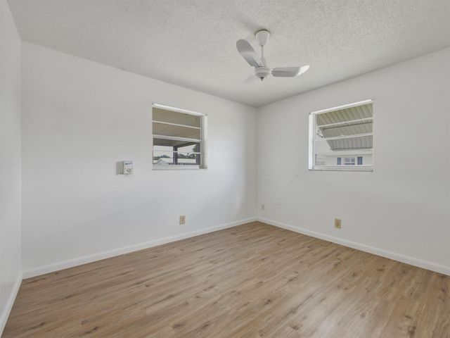 1012 SW 17th Street, Boynton Beach, FL 33426