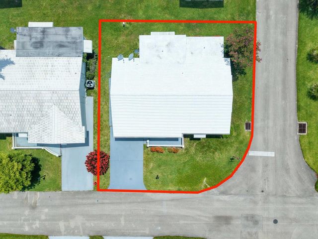 1012 SW 17th Street, Boynton Beach, FL 33426