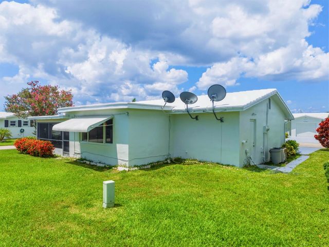 1012 SW 17th Street, Boynton Beach, FL 33426