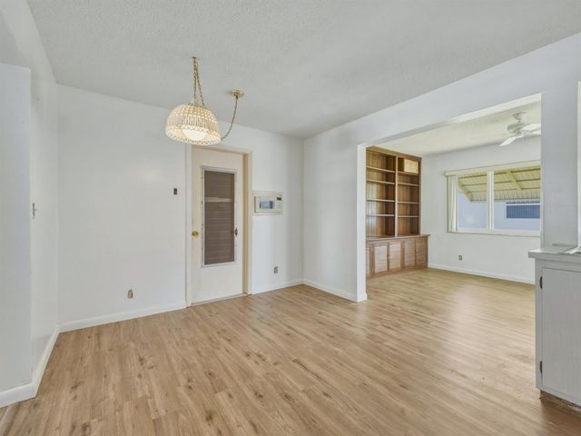 1012 SW 17th Street, Boynton Beach, FL 33426