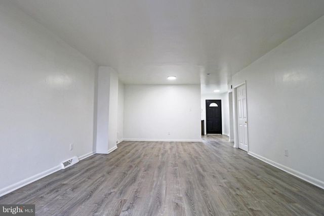 1413 M L KING PEDESTRIAN WAY, Chester, PA 19013