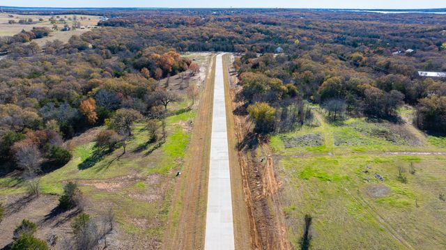 8 Shady Oak Lane, Valley View, TX 76272