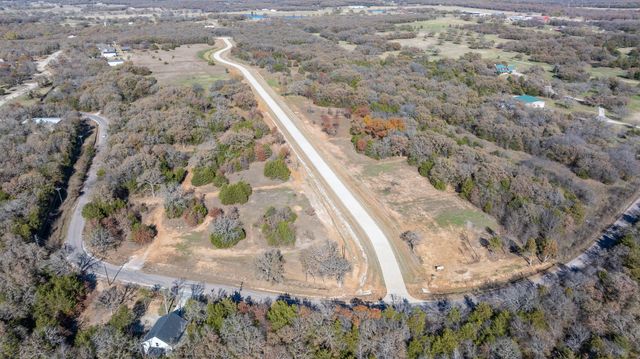 8 Shady Oak Lane, Valley View, TX 76272