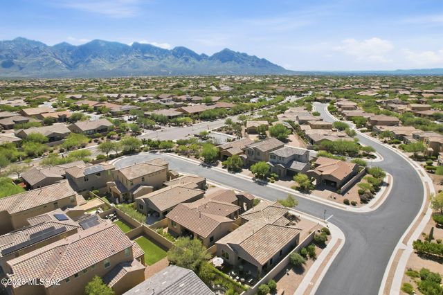 986 W Baccata Court, Tucson, AZ 85755